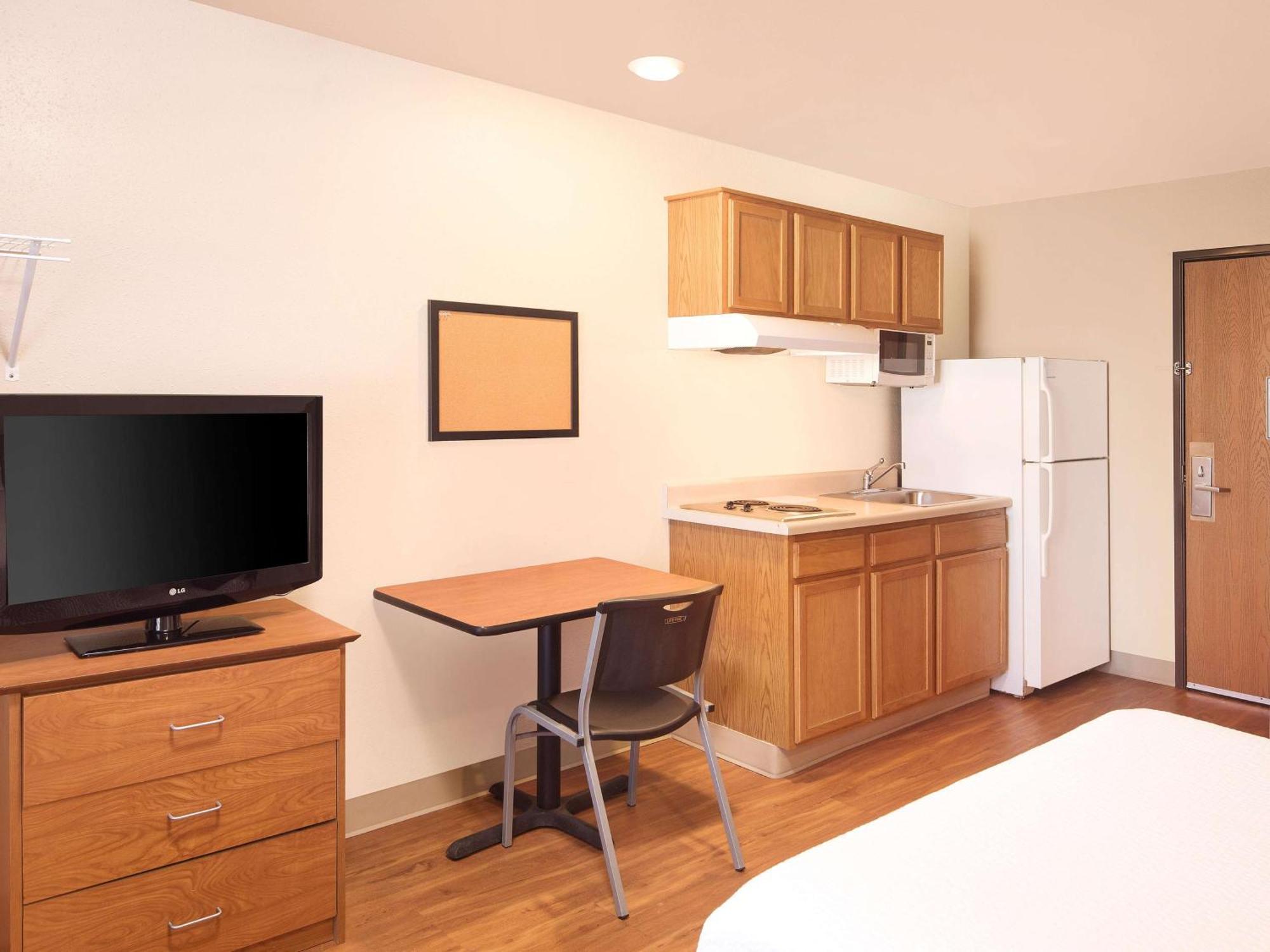 Extended Stay America Select Suites - Salt Lake City - West Valley City Exterior photo
