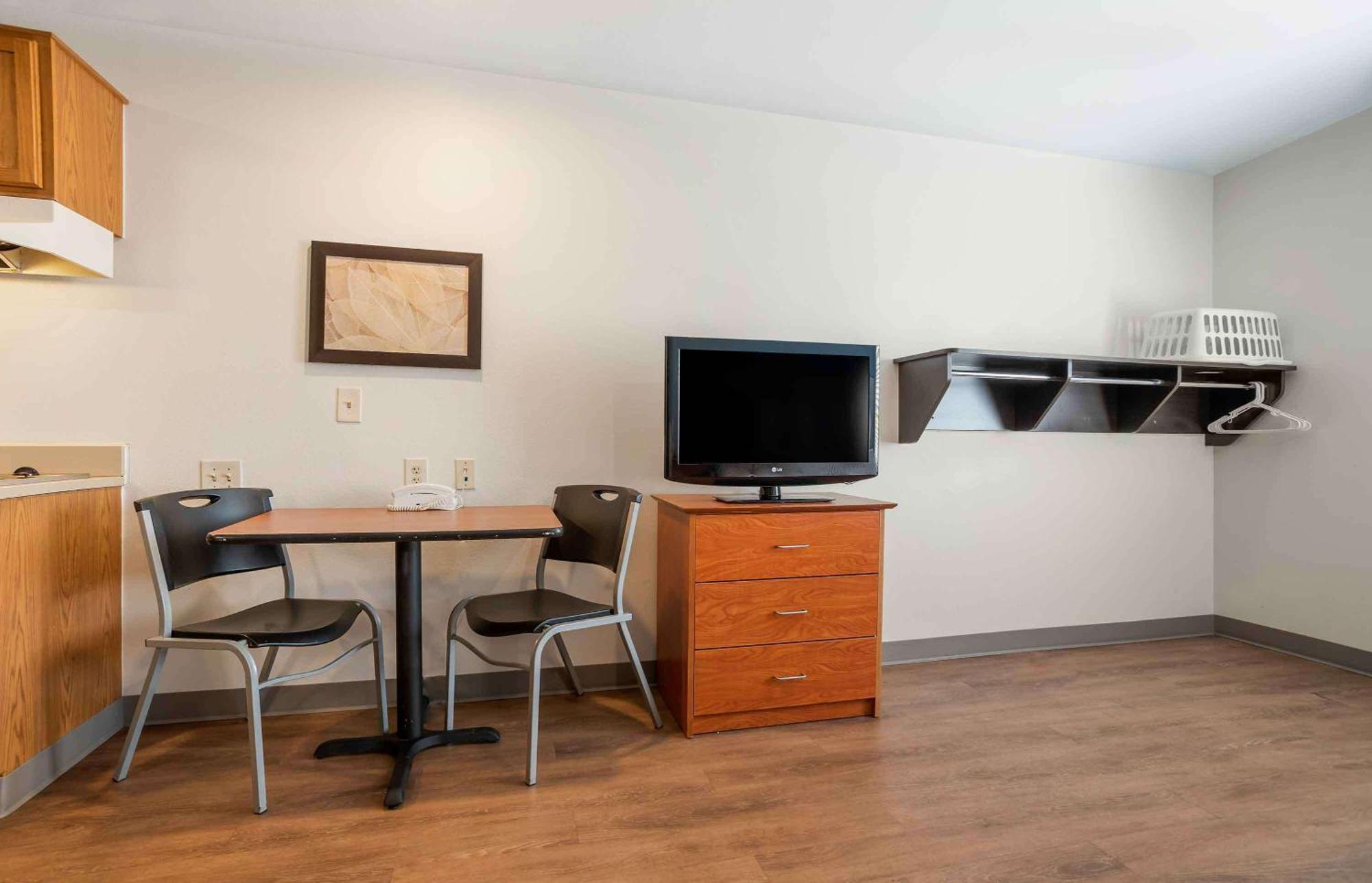 Extended Stay America Select Suites - Salt Lake City - West Valley City Exterior photo
